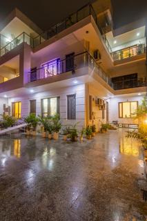 Hotel Ashiyana Elite I Near Dlf Golf Course Road I Gurgaon - 4