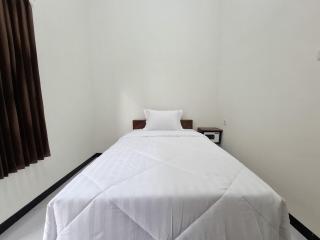 Surya Living RedPartner near Suncity Mall Madiun - 2