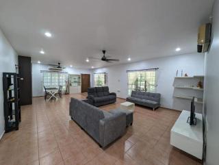 D'Garden Cottage Kluang - 2