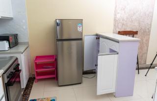 Luxury State House Road 3 Bedrooms all ensuite - 2