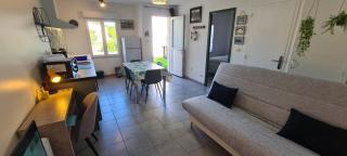 Les Sablines - T2 avec terrasse et parking 700m de l'océan - bébé bienvenu - 7