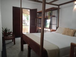 Home Six Zero Guest - 2