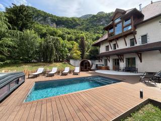 Villa Savoie - luxe et sérénité- piscine, sauna et jacuzzi - Annecy location prestige - 6