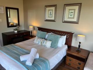 Under the Boardwalk Self Catering Studio - 2