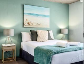 Surfside Apartments Surfers Paradise - 4