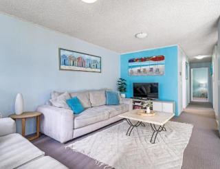 Surfside Apartments Surfers Paradise - 3