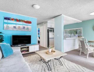 Surfside Apartments Surfers Paradise - 1