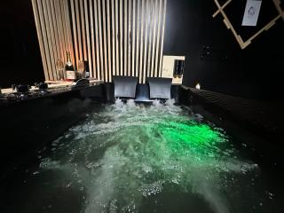 L écrin Love room avec balnéo au coeur de Sedan - 7