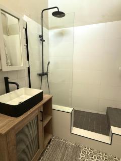 Comfy full apartment - 3