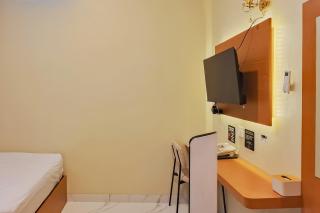 Urbanview Hotel JD Luxury Brebes - 5
