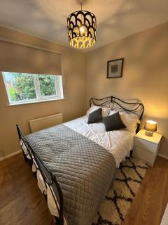 Cosy Family Home in Lovely Stony Stratford - 4