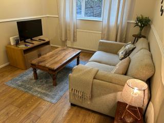 Cosy Family Home in Lovely Stony Stratford - 9