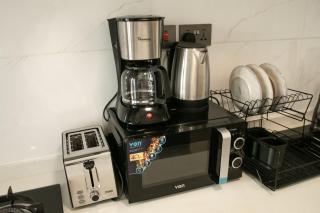 Spacious Furnished Apartment in Kilimani Near China Town, Nairobi - 3