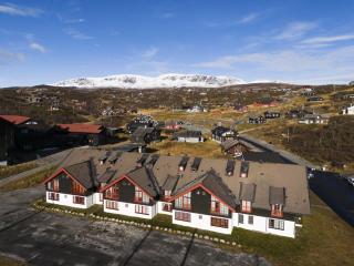 Alpine Apartment with Parking and Balcony - 0
