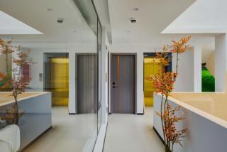 Shangri La cuckoo hotel - 2