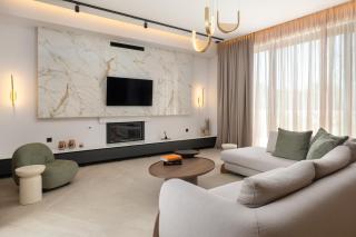 Lanik Luxury Pool Villa - 2