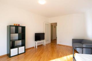 Peaceful Park Balcony Zurich City - Zúrich - 8