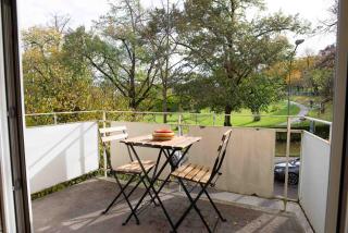 Peaceful Park Balcony Zurich City - 1