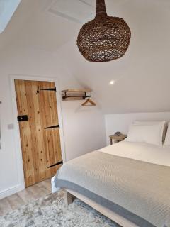 The Self Catered Loft at Chained Oak B&B - 5