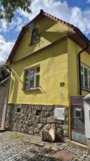 Romantic House in Botanic Garden - 8