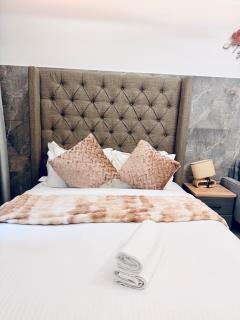 Deluxe Kass Studio - 3