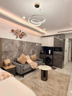 Deluxe Kass Studio - 1