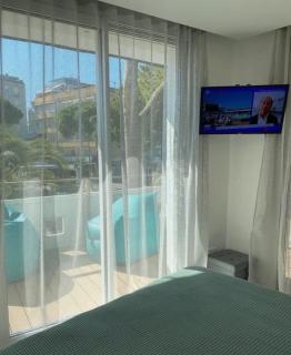 Velar Apartment Suites - 5