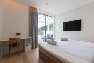 422 EUC Palo Alto Three Bedroom Sea View - 1