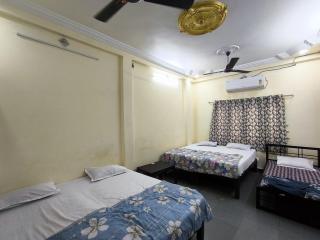 Vyas Ji Guest House - 6