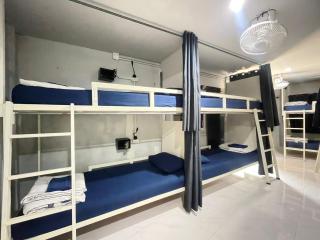 Babyshark Hostel - Loh Dalum Bay - Phi Phi Don - 6