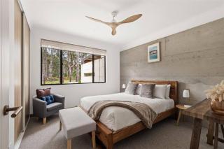 Yallingup House - Modern Rustic Retreat with Spa - 8