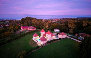 Dvori Perdedaj by Villas Guide - 2