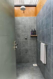 Nairobi Botanical Retreat - Container Home - 8