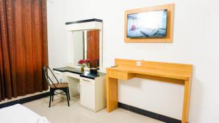 The Cabin Hotel Sumberan Baru - 1