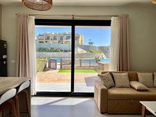 Makadi Heights Luxury 1-BR App Garden Lagoon - 1