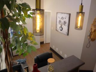 Andela Guesthouse - 2