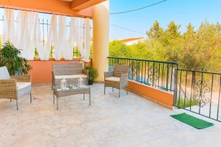 Hary's House Cozy Getaway 5 min from the Beach - 5