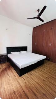 Vardaan Luxury Villa - 5