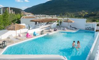 Fuxian Lake Su Qing Qingzhou Cliff Hotel - 2