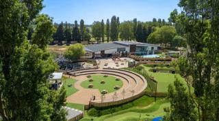 Billing Aquadrome Holiday Park Fishing Lakes Gold Caravan - 5