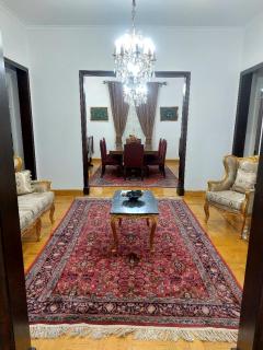 Modern 2BR Apt in Garden City - 3