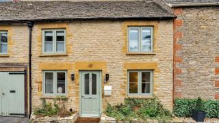 Dotty's Cottage - 0