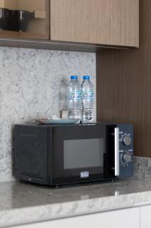 1BR Sea View at Grand Bleu - Emaar Beachfront - 6
