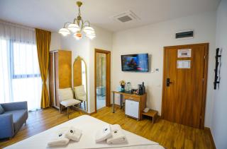 Hotel Fantazia Oradea - Self Check In & Out - 5