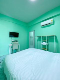 Luigi Guest House & Kitchen - 6