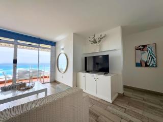5 Glitter Bay - Seaviews and beach access - Umhlanga 2BR - 3