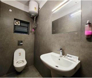 hotel Prime Plaza Newtown - 2