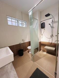 Cozy Family Room with Large Balcony - 7