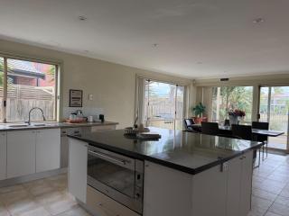 Sunrise Deck Lake Naps 5Bedroom Group Getaway - 5