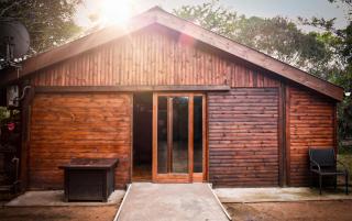 Ihlozi Bush Lodge - 8